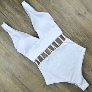 NWOT White bathing suit